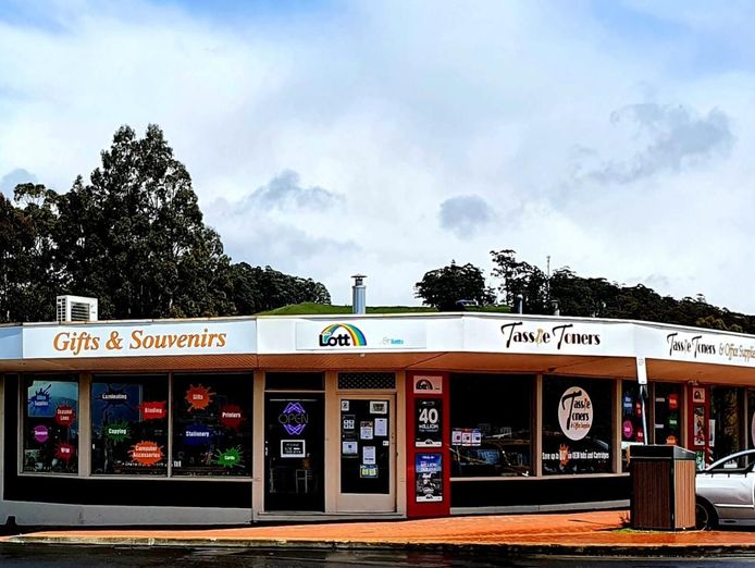 tassie-toners-lotto-amp-giftware-beautiful-country-town-0