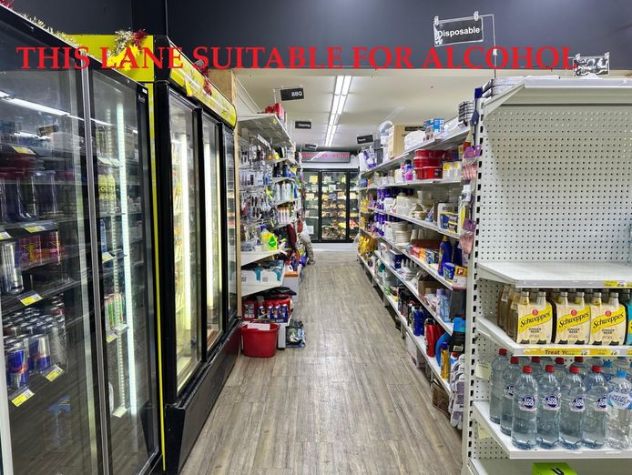 supermarket-convenience-store-4-bedroom-house-2