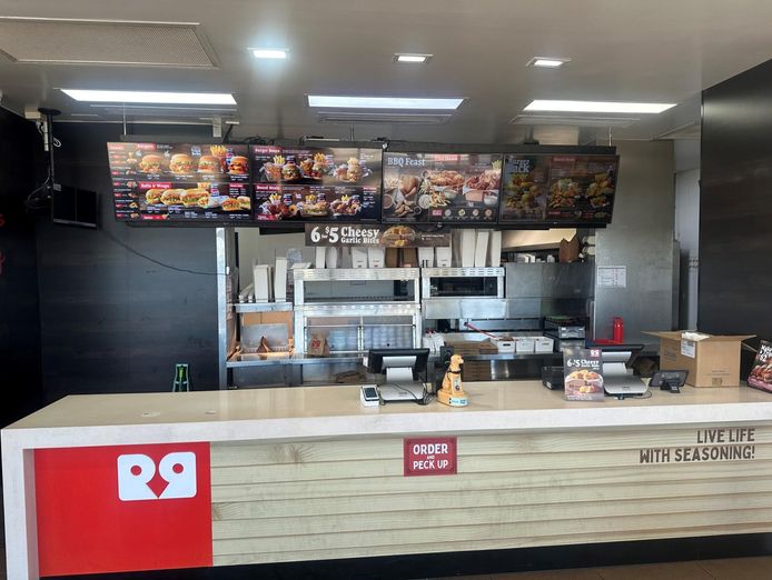 red-rooster-franchise-the-lakes-currajong-townsville-long-lease-until-2046-t-2
