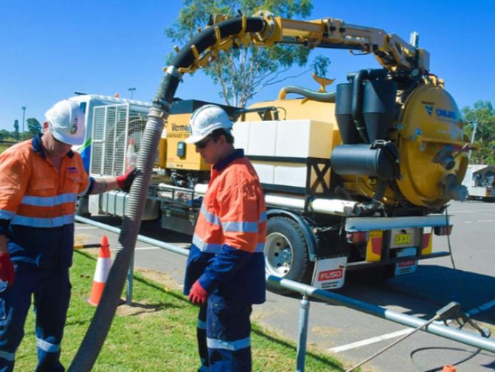 amp-vac-truck-business-strong-returns-amp-growth-potential-4