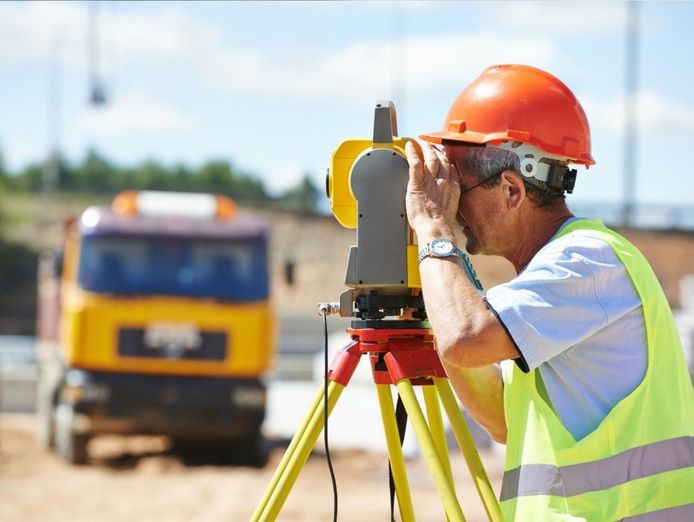 established-surveying-business-national-projects-strong-systems-370k-profit-1