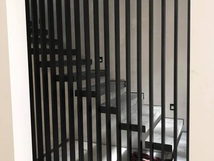 fabrication-of-balustrades-staircases-gates-fences-3