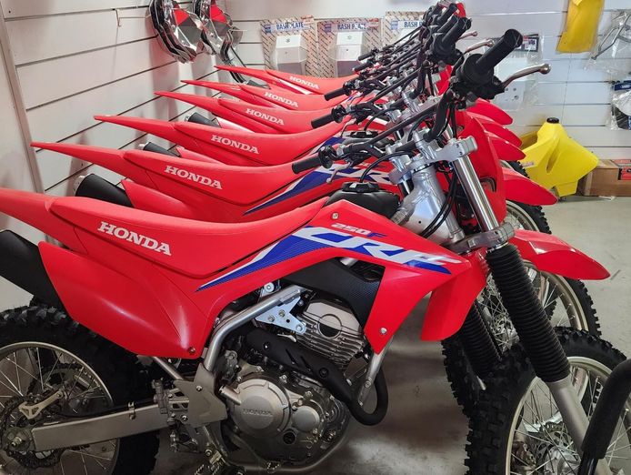 motorcycle-and-power-equipment-business-0