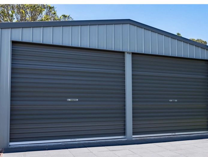 garage-door-installation-business-in-warwick-high-income-region-wide-reputatio-2