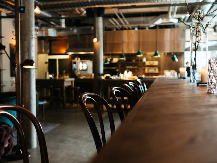 modern-takeaway-caf-201-fully-equipped-food-trailer-undermanagement-freehold-1