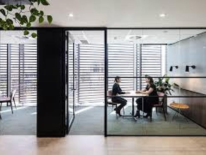 large-aluminium-and-glass-product-manufacturers-2