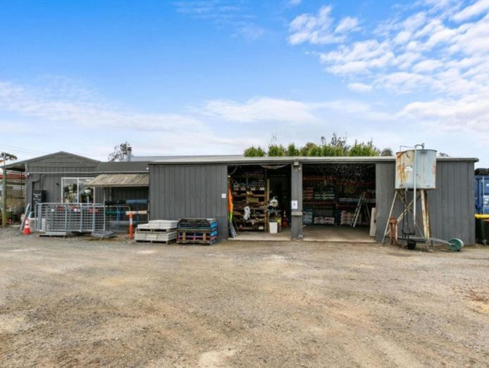 busy-hardware-amp-garden-centre-vendor-finance-available-4