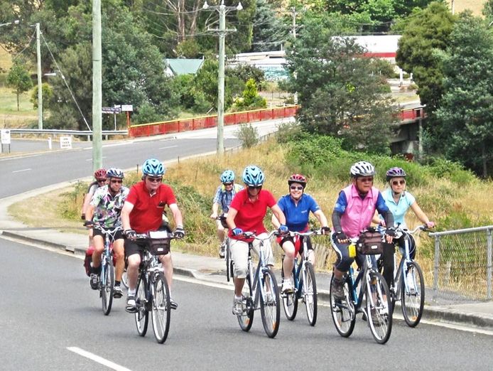 low-investment-bike-tours-profitable-lifestyle-relocatable-business-tasmania-est-1