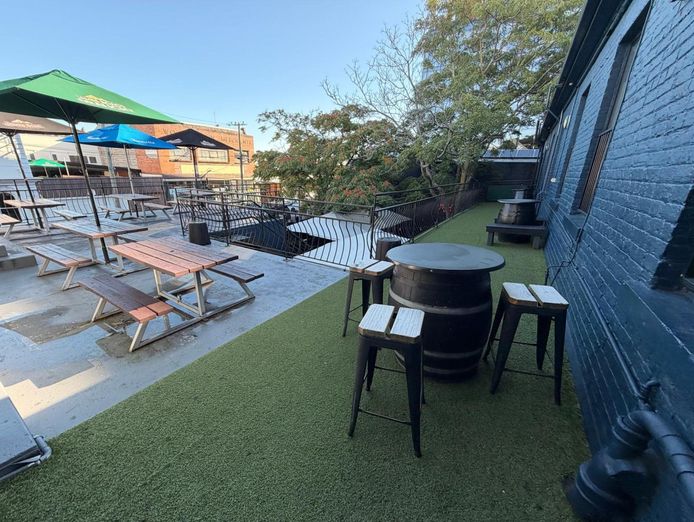 leasehold-profitable-launceston-pub-21-egms-keno-tab-bistro-growth-potential-t-o-6