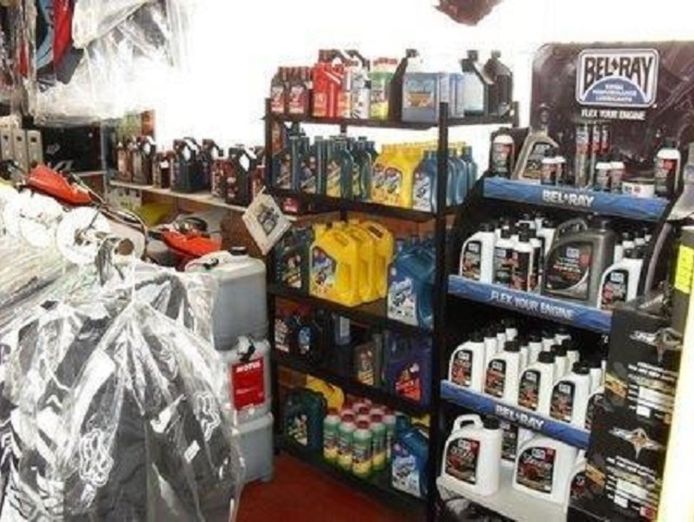 high-profits-automotive-service-centre-and-retail-t-o-fy2023-gt-1-1-mill-roi-1-5