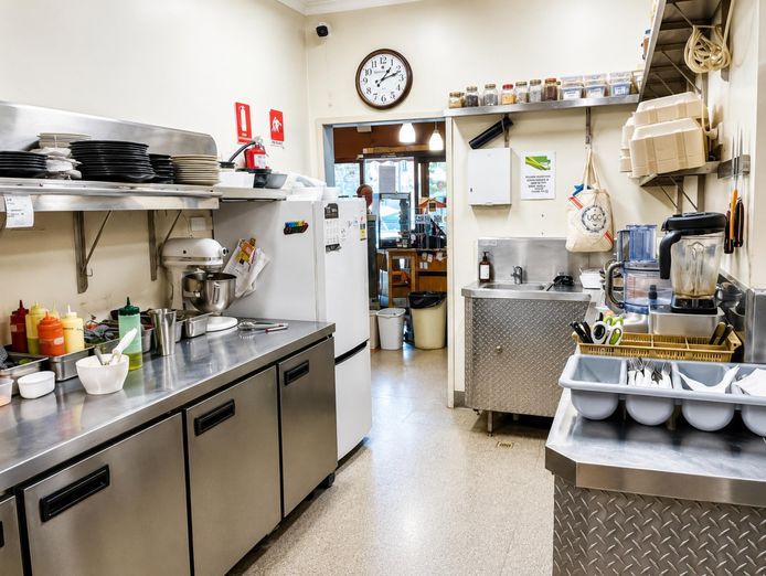 sea-change-established-swansea-licensed-cafe-huge-growth-potential-turnover-13k-8