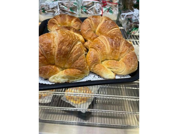 profitable-award-winning-bakery-for-sale-25-years-loyal-customers-and-prime-3