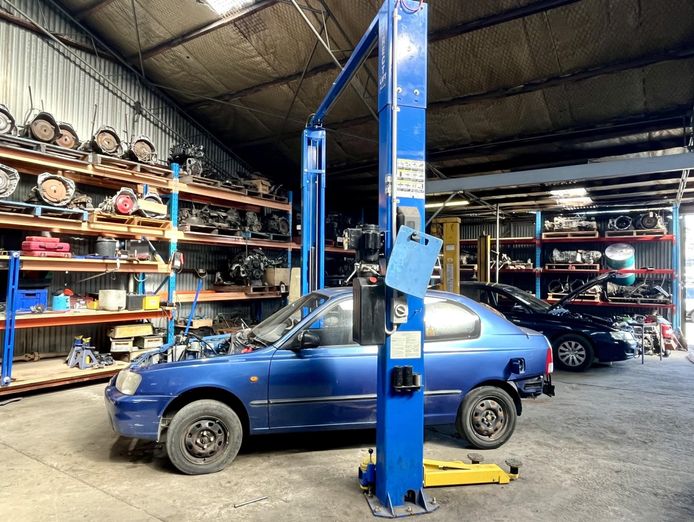 established-35-years-wrecking-and-car-sales-business-in-northern-tasmania-7