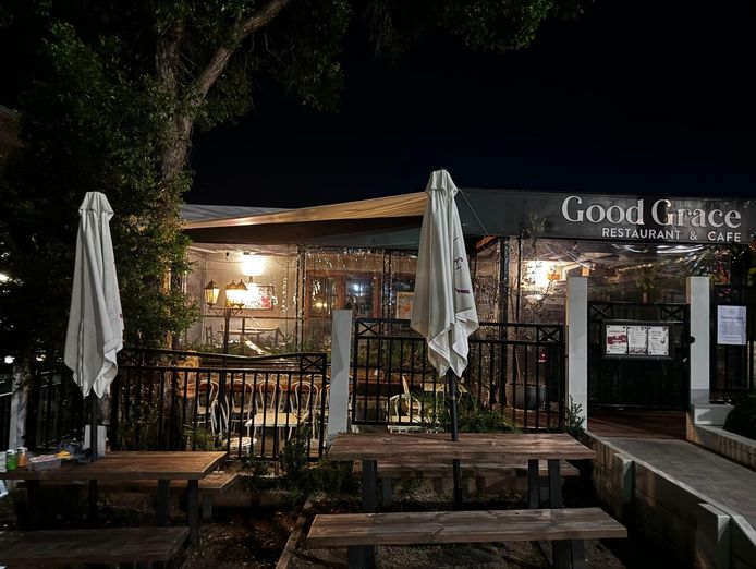 for-sale-thriving-cafe-amp-restaurant-5