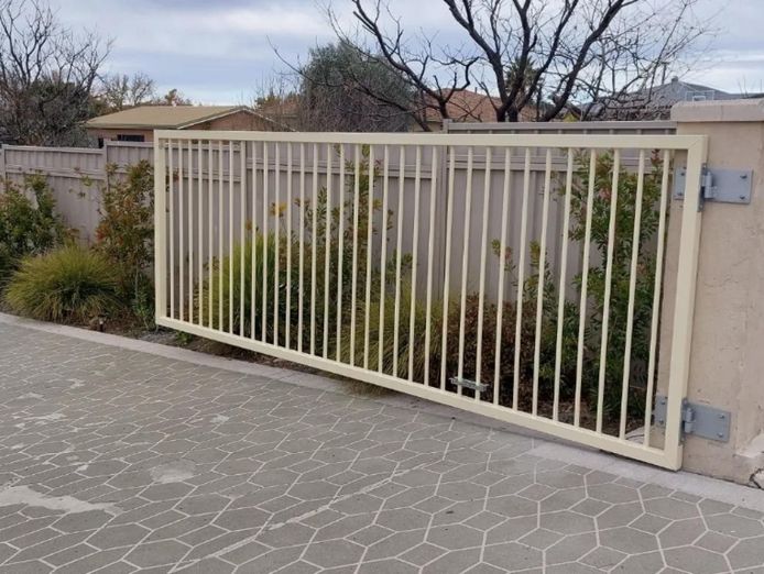garage-doors-and-gate-installations-3