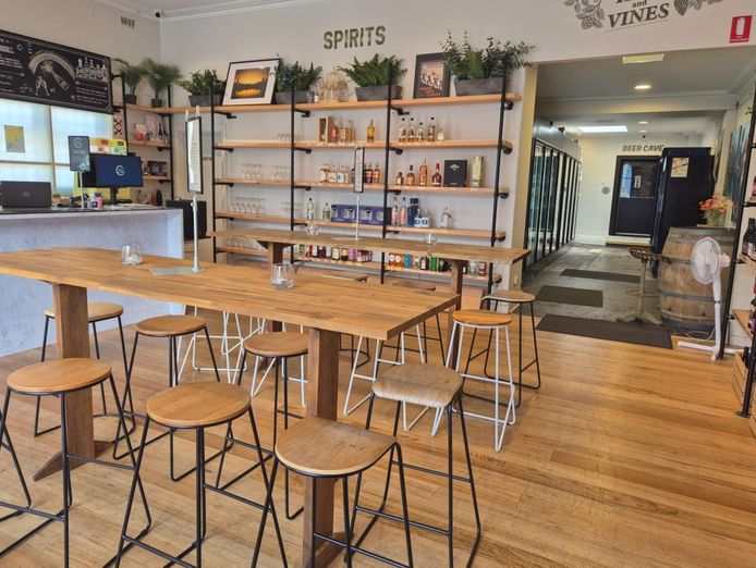 coastal-wine-bar-amp-liquor-store-opportunity-bayside-melbourne-5