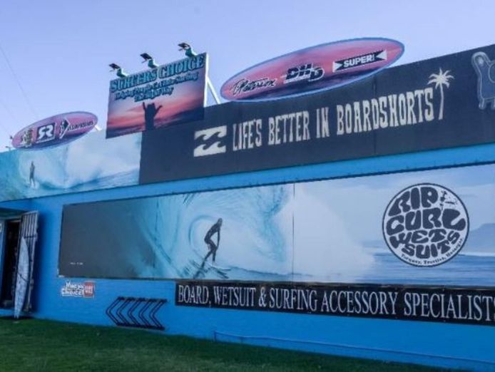 owner-operated-retail-surf-shop-impeccable-reputation-convenient-location-1