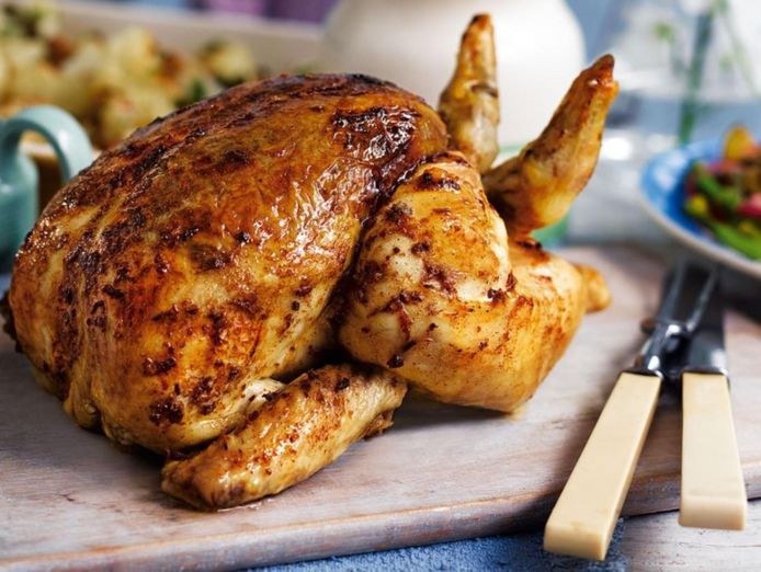 retail-chicken-store-run-under-management-shopping-centre-location-0