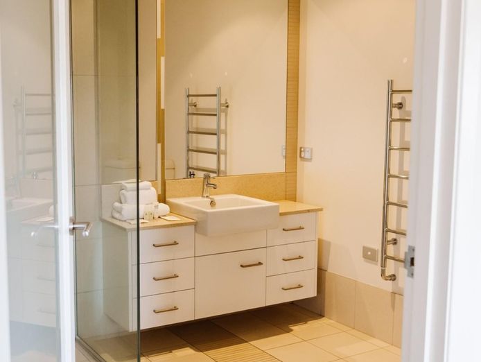 leasehold-gym-brand-new-setup-with-5-motel-rooms-fully-licensed-restaurant-and-g-9