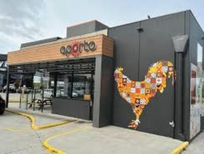 oporto-roxburgh-park-premium-store-1