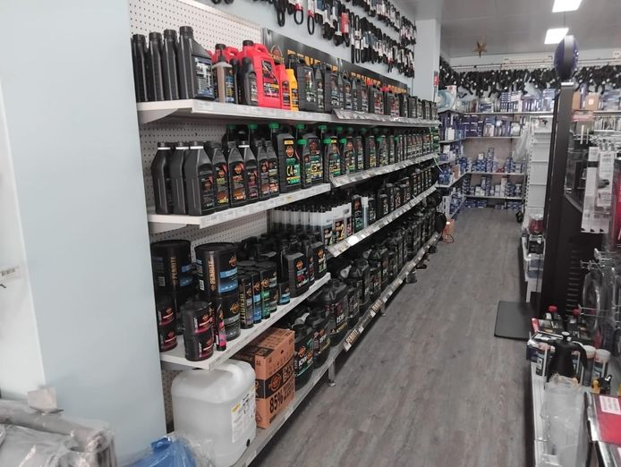 vendor-finance-thriving-auto-parts-st-helens-l-h-100-000-sav-busy-amp-profi-8