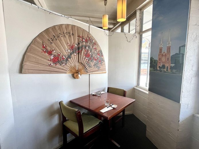 profitable-fully-licensed-restaurant-trading-weekly-24-hrs-t-o-370k-cafe-7