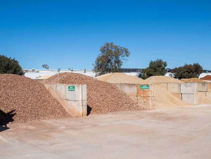 thriving-gardening-amp-building-supplies-business-amp-freehold-available-in-1