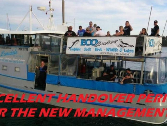 boat-cruise-business-a-great-coastal-lifestyle-1