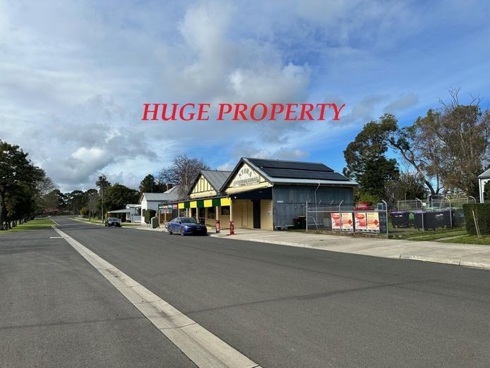 supermarket-convenience-store-4-bedroom-house-7