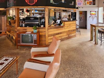 morgans-bar-amp-grill-anglesea-for-sale-poa-0