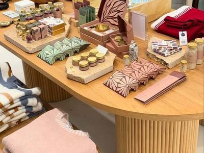 armadi-boutique-anglesea-for-sale-poa-5