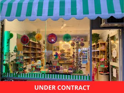 torquay-sweet-shop-for-sale-0