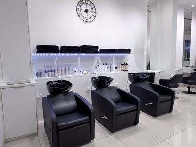 unik-hair-design-geelong-for-sale-3