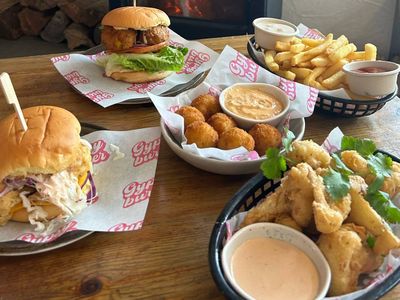 restaurant-business-for-sale-prime-torquay-location-poa-9