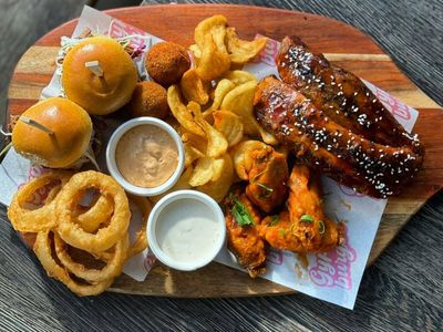 restaurant-business-for-sale-prime-torquay-location-poa-3