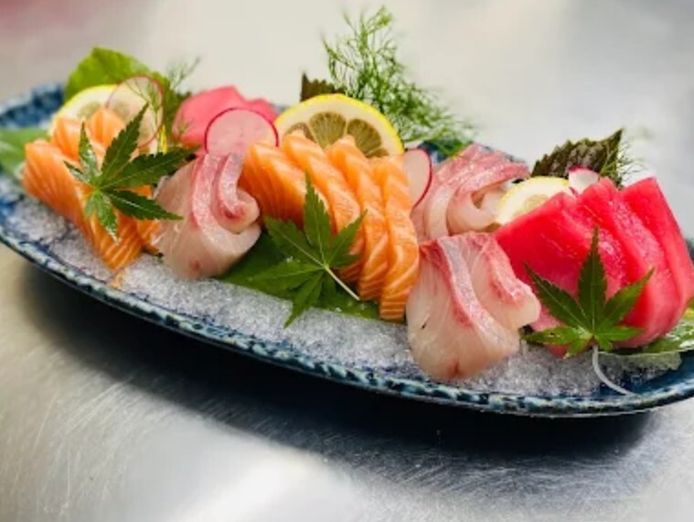 asian-restaurant-for-sale-lower-bayside-area-1