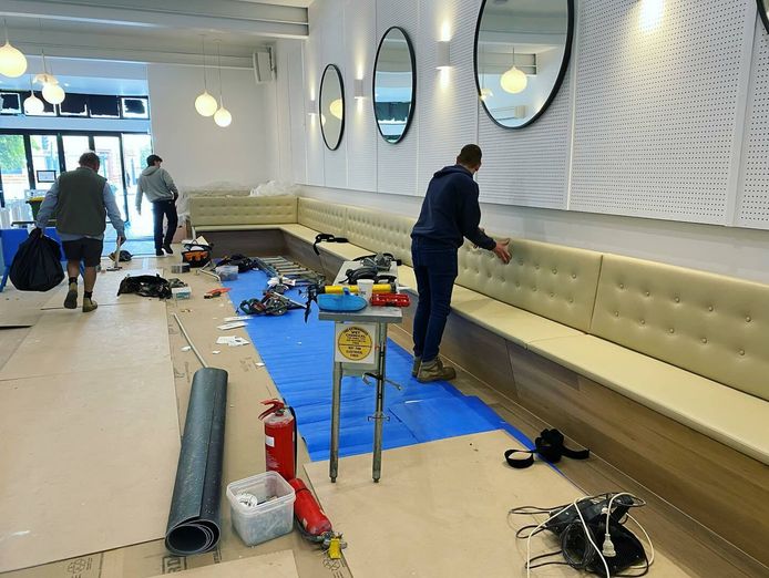 banksia-lounges-established-furniture-business-for-sale-poa-5