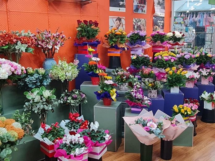 gladstone-park-florist-for-sale-4