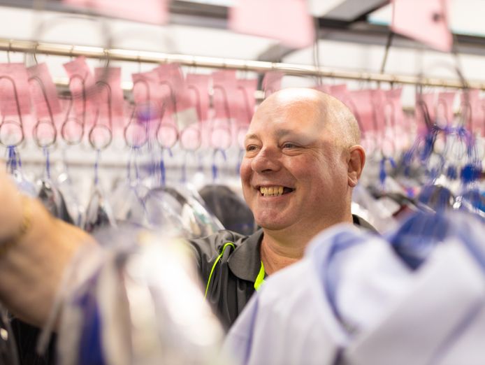 town-amp-country-dry-cleaners-for-sale-poa-6
