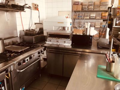 bondi-junction-corner-cafe-potential-bakery-7