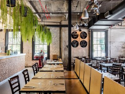 italian-wood-fired-pizza-restaurant-kiosk-120-seats-rosebery-1