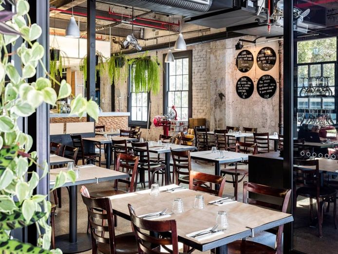 italian-wood-fired-pizza-restaurant-kiosk-120-seats-rosebery-6