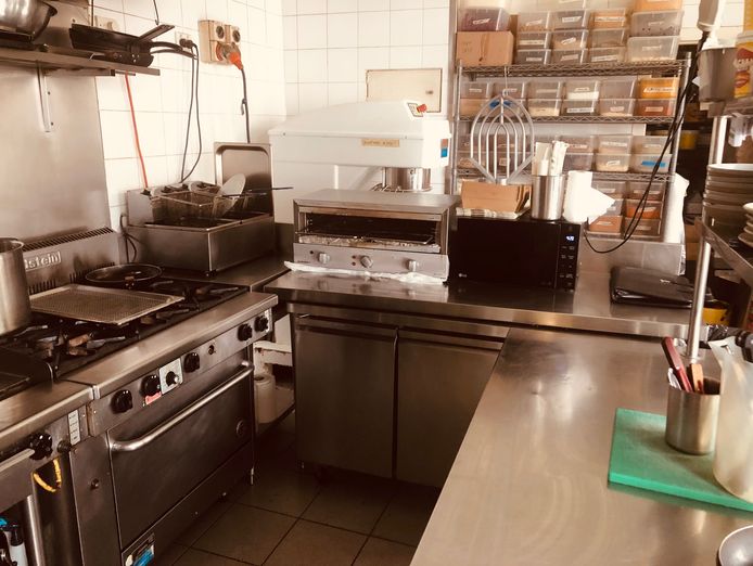 bondi-junction-corner-cafe-potential-bakery-7