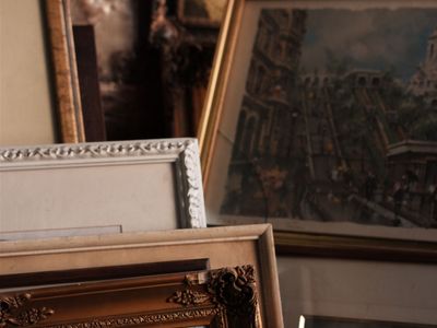 custom-framing-business-strong-profits-1