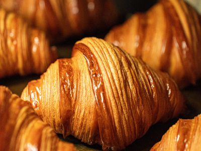 gold-coast-artisan-bakery-with-2-locations-urgent-sale-0
