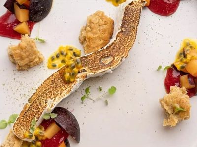own-a-thriving-restaurant-right-by-the-water-5
