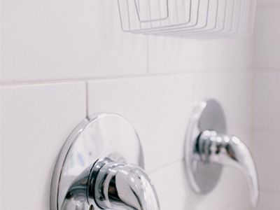 sunshine-coast-bathroomware-business-strong-profit-0