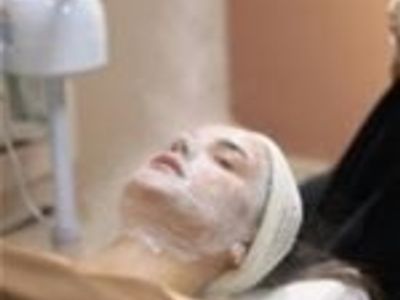 are-you-a-beauty-therapist-looking-for-your-next-challenge-4