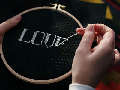 online-hand-embroidery-business-0