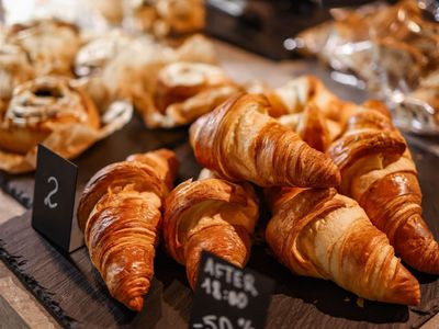 gold-coast-artisan-bakery-with-2-locations-urgent-sale-1